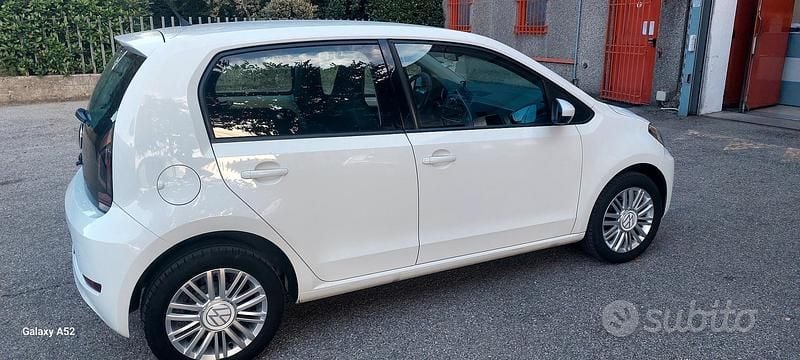 Usata VW up! 60 CV (44 kW) 2020 Bianco Utilitaria