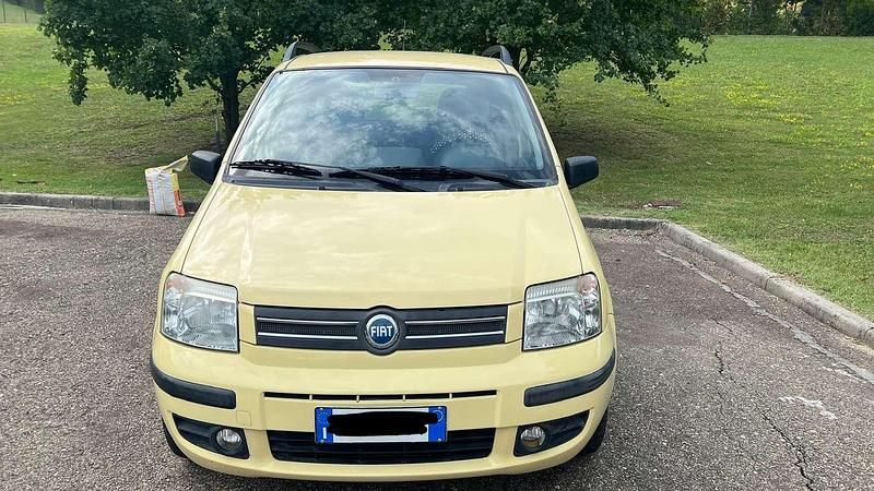 Usata Fiat Panda 54 CV (39 kW) 2004 Utilitaria