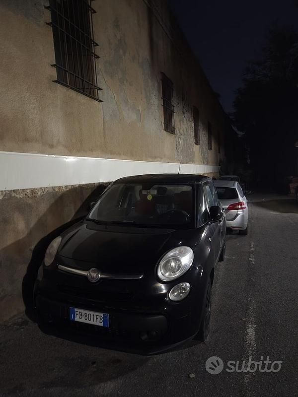 Używany Fiat 500L 85 KM (62 kW) 2015 Czarny Minivan