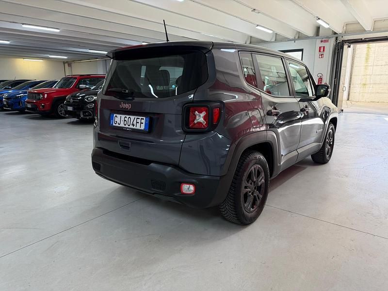 Begagnad Jeep Renegade Longitude 120 HK (88 kW) 2022 Grå SUV