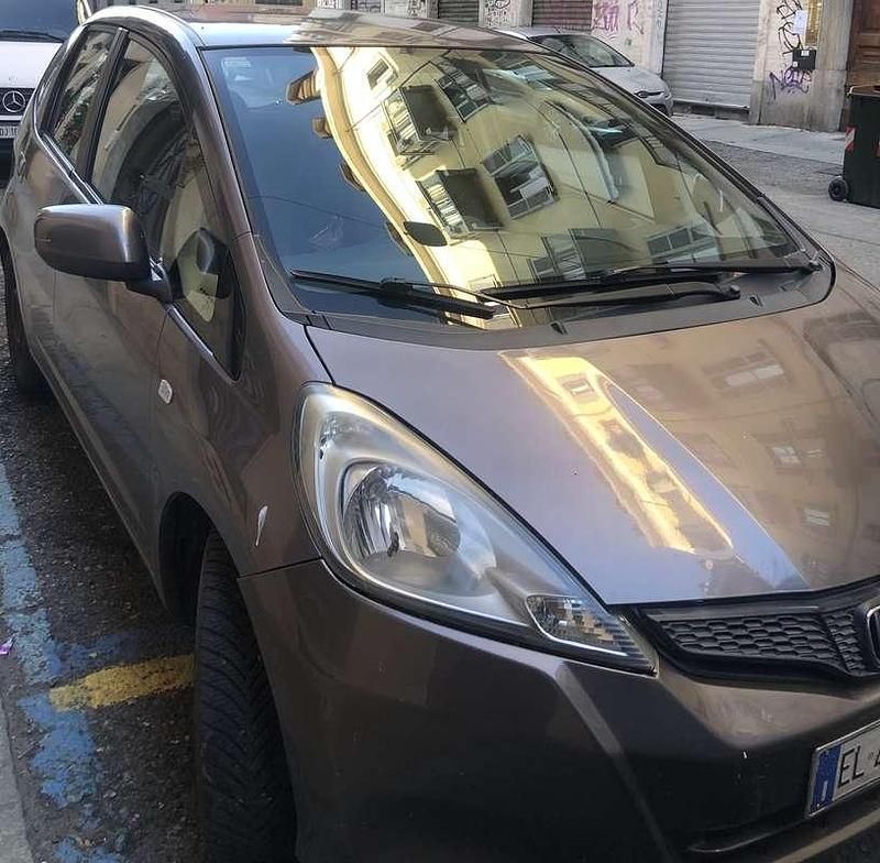 Usata Honda Jazz 77 CV (56 kW) 2012 Bronzo Utilitaria