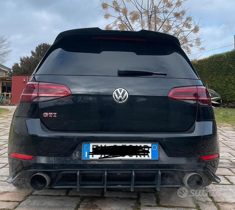 Usata VW Golf GTI 245 CV (180 kW) 2018 Nero Berlina