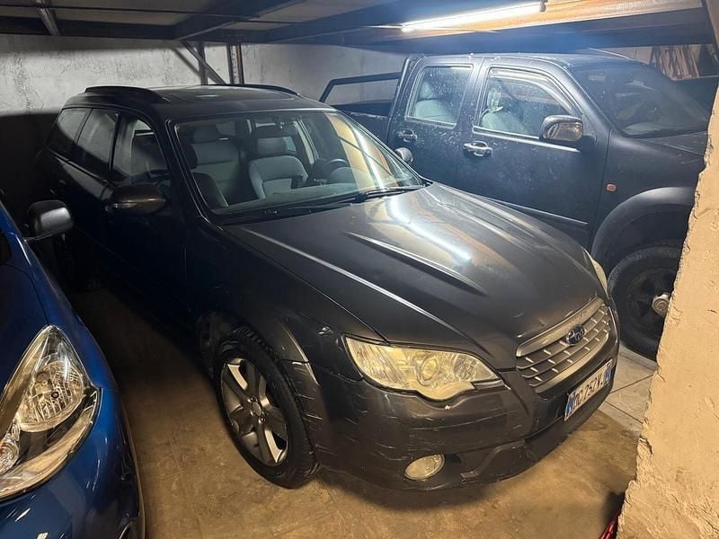 Usata Subaru Outback 164 CV (120 kW) 2006 Grigio Station wagon