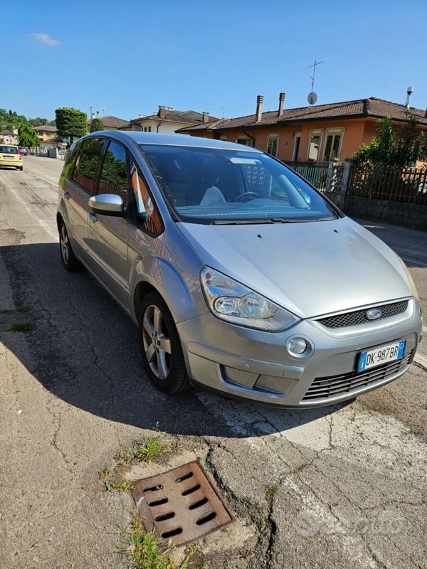 Usata Ford S-MAX S 145 CV (106 kW) 2007 Grigio Monovolume