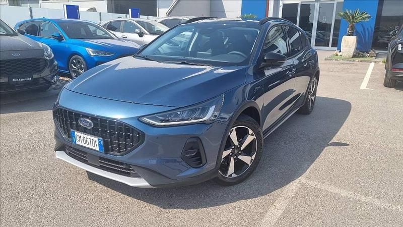 Usata Ford Focus Active 125 CV (91 kW) 2022 C. blu SUV