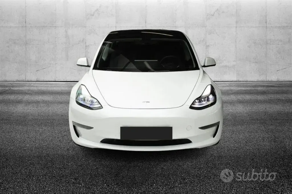 Usata Tesla Model 3 Performance 155 kW (211 CV) 2021 Bianco Berlina