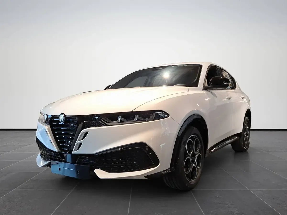 Nuova Alfa Romeo Tonale Sprint 174 CV (127 kW) 2026 Bianco alfa SUV