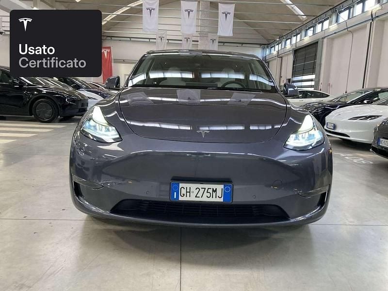 Usata Tesla Model Y Long Range AWD 258 kW (351 CV) 2022 Midnight silver metallic SUV