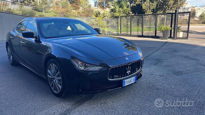 Usata Maserati Ghibli 250 CV (183 kW) 2015 Nero Berlina