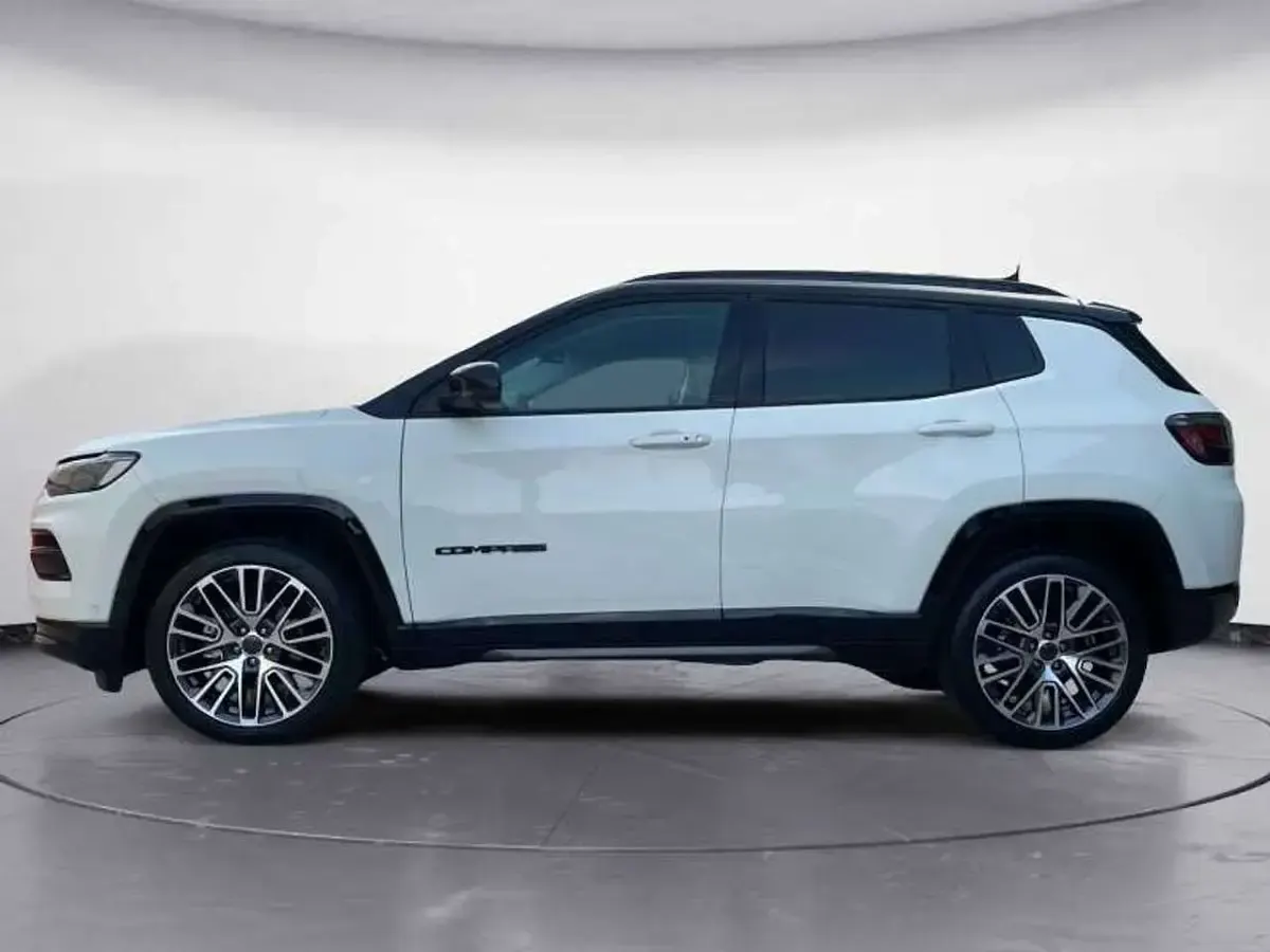 Nuova Jeep Compass Summit 130 CV (95 kW) 2025 Alpine white + tetto nero SUV