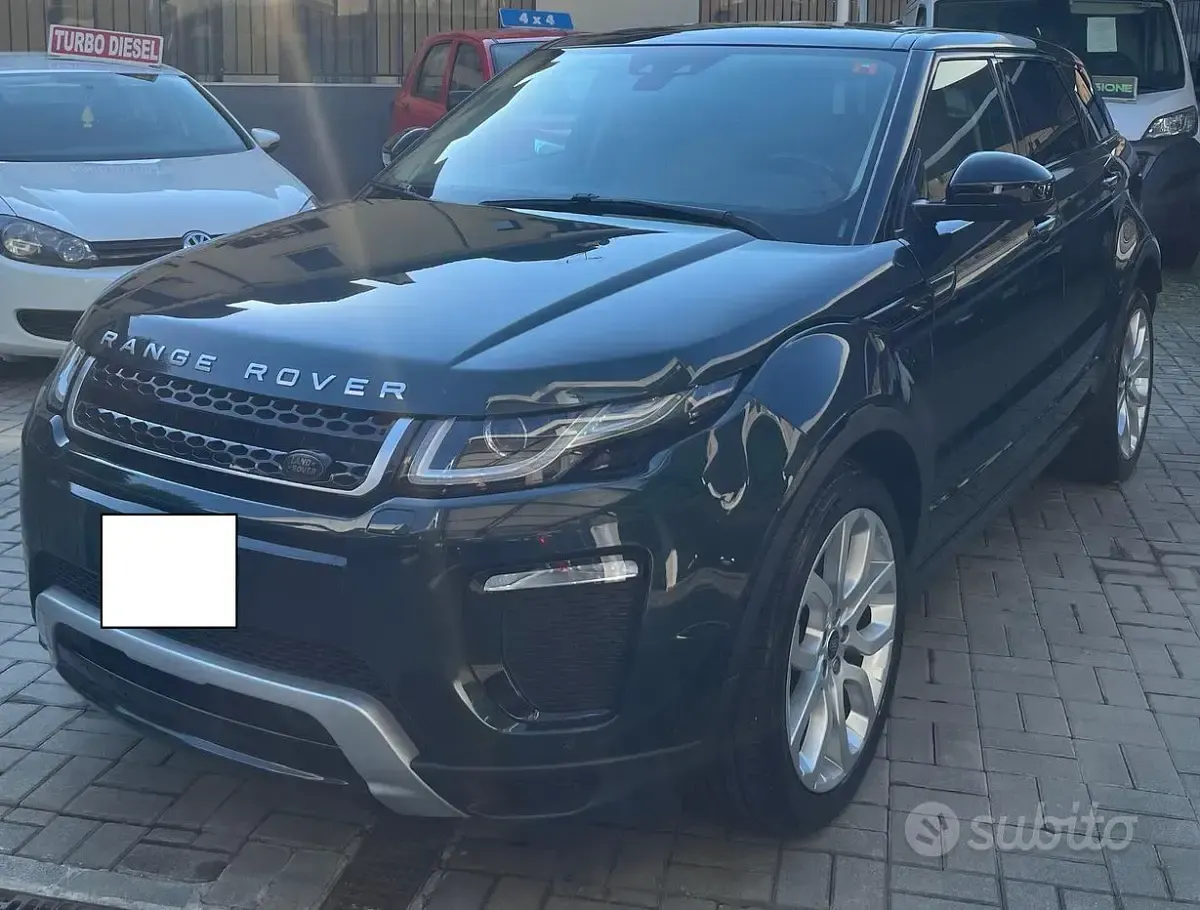 Usata Land Rover Range Rover evoque HSE 150 CV (110 kW) 2017 Verde SUV