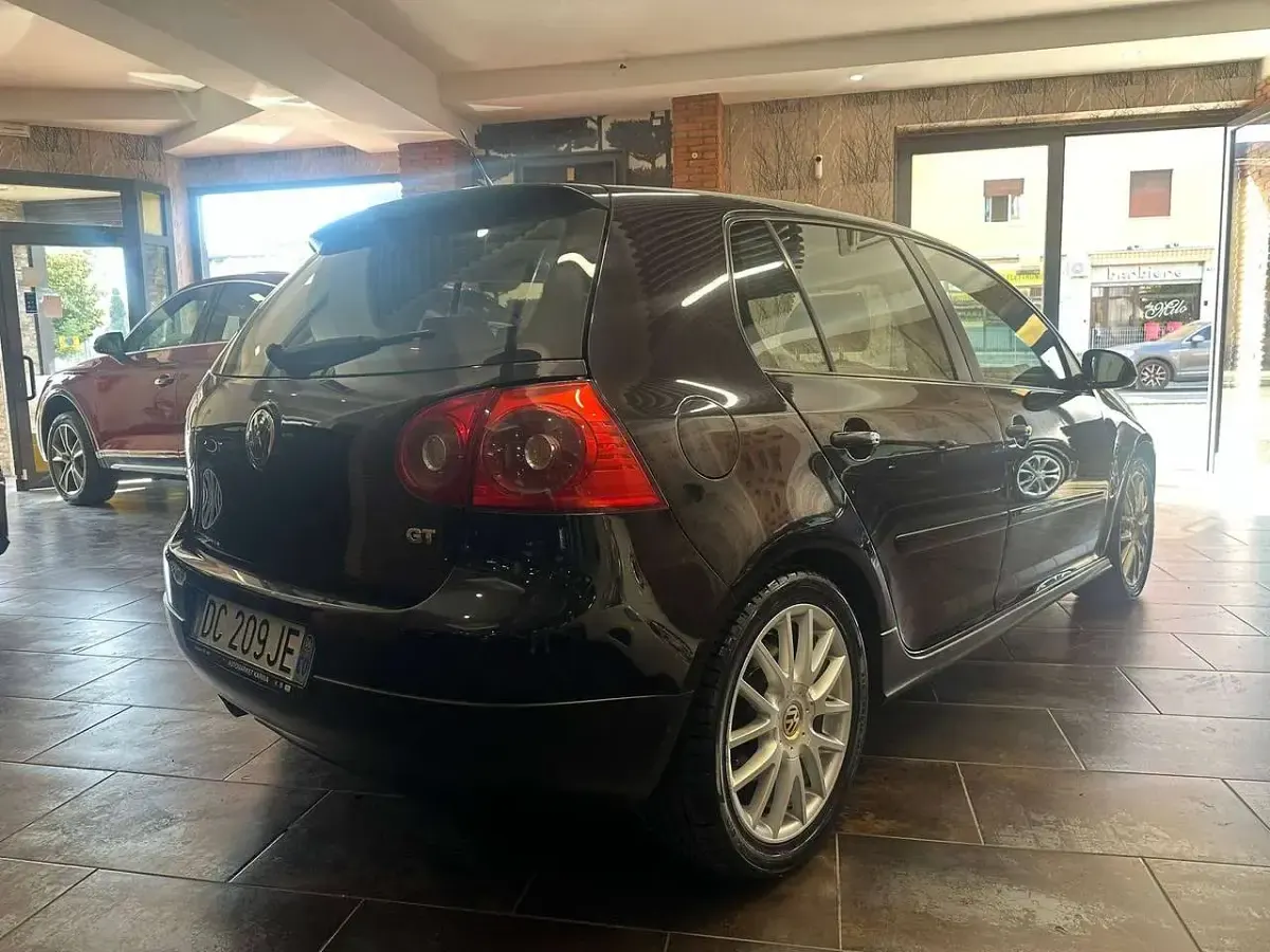 Usata VW Golf IV GT 170 CV (125 kW) 2006 Nero Berlina