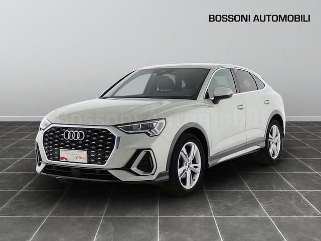 Usata Audi Q3 Sportback S-Line 150 CV (110 kW) 2024 Argento SUV