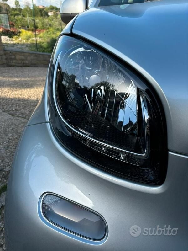 Usata Smart ForTwo Coupé Brabus 71 CV (52 kW) 2019 Utilitaria
