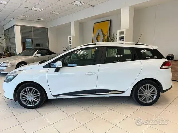 Usata Renault Clio GrandTour 90 CV (66 kW) 2015 Bianco Station wagon