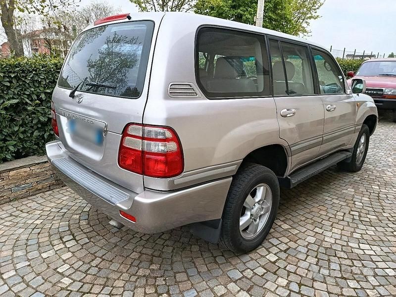 Usata Toyota Land Cruiser 204 CV (150 kW) 2003 Grigio SUV