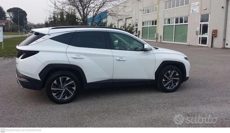 Usata Hyundai Tucson 116 CV (85 kW) 2021 Bianco SUV