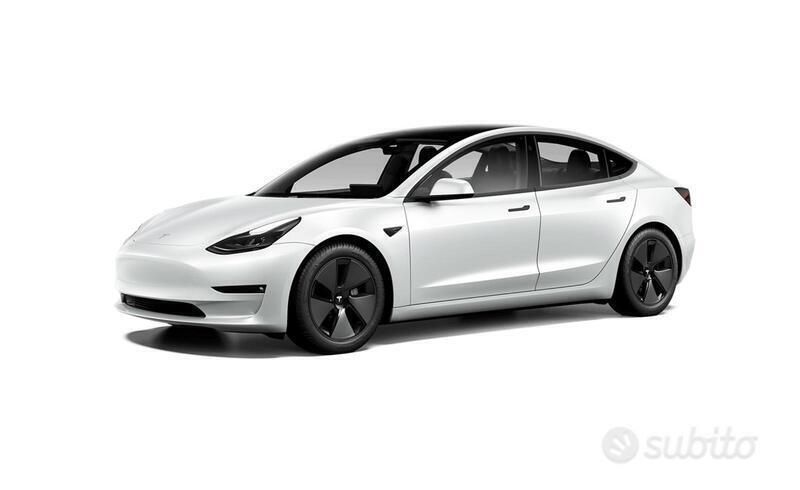 Bianco Usata 2021 Tesla Model 3 Long Range Tre volumi | 29.000 € (Buon prezzo) - Immagine 1/4