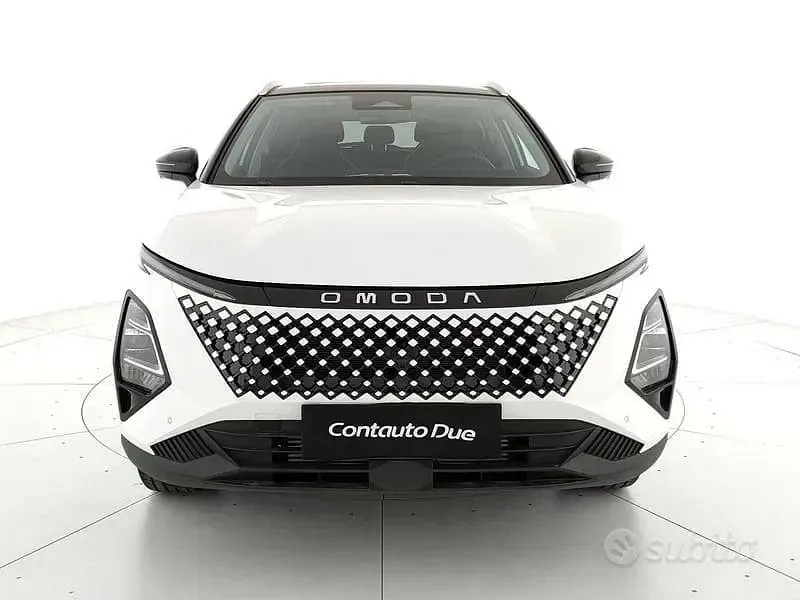 Nuova Omoda 5 147 CV (108 kW) 2026 Bianco SUV