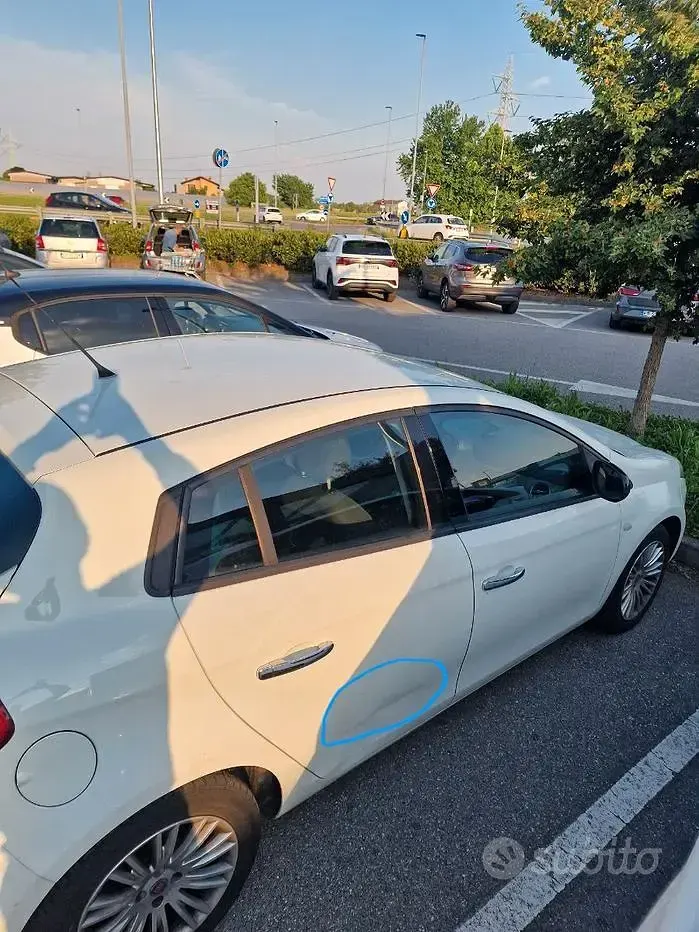 Usata Fiat Bravo 90 CV (66 kW) 2013 Bianco Utilitaria