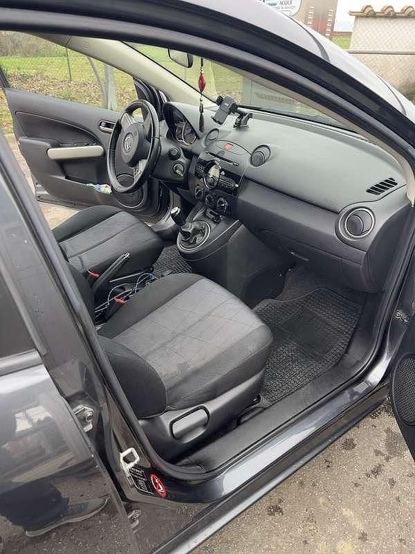 Usata Mazda 2 75 CV (55 kW) 2014 Berlina