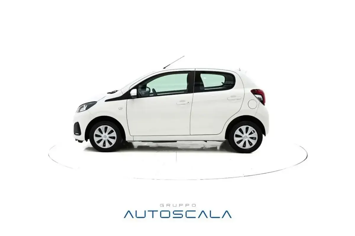 Usata Peugeot 108 Active 72 CV (52 kW) 2021 Bianco calcite Berlina