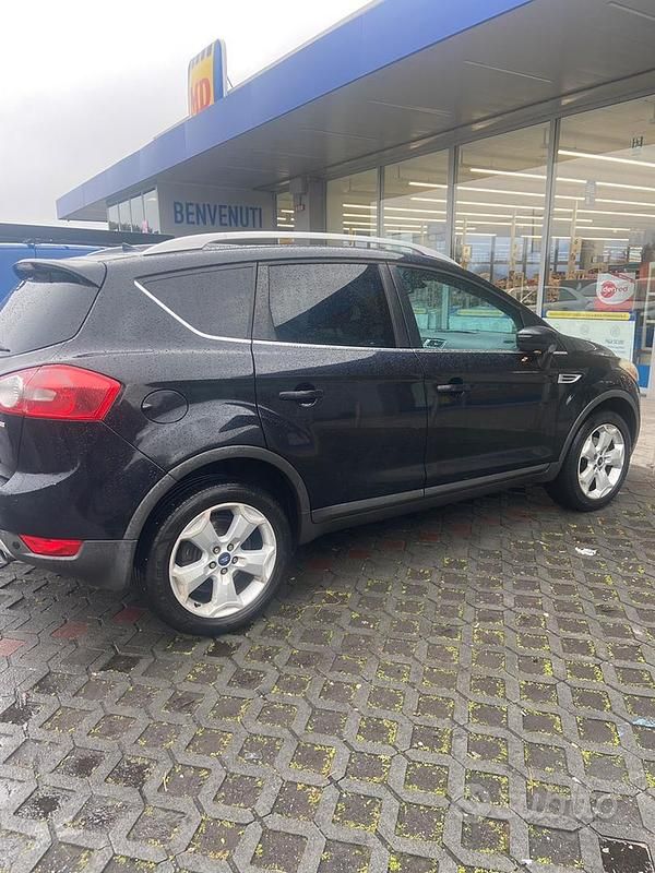Usata Ford Kuga Titanium 136 CV (100 kW) 2008 Nero SUV