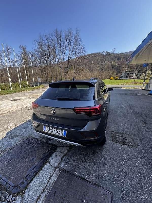 Usata VW T-Roc Life 116 CV (85 kW) 2022 SUV