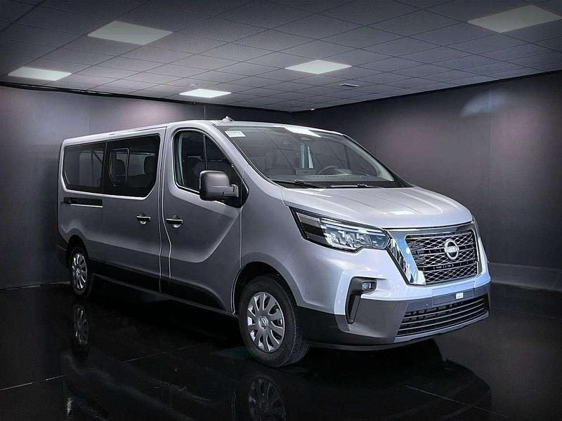 Usata Nissan Primastar N-Connecta 150 CV (110 kW) 2024 Argento Monovolume