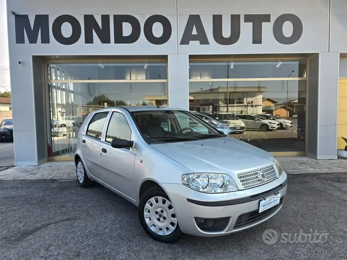 Usata Fiat Punto Classica 60 CV (44 kW) 2009 Utilitaria