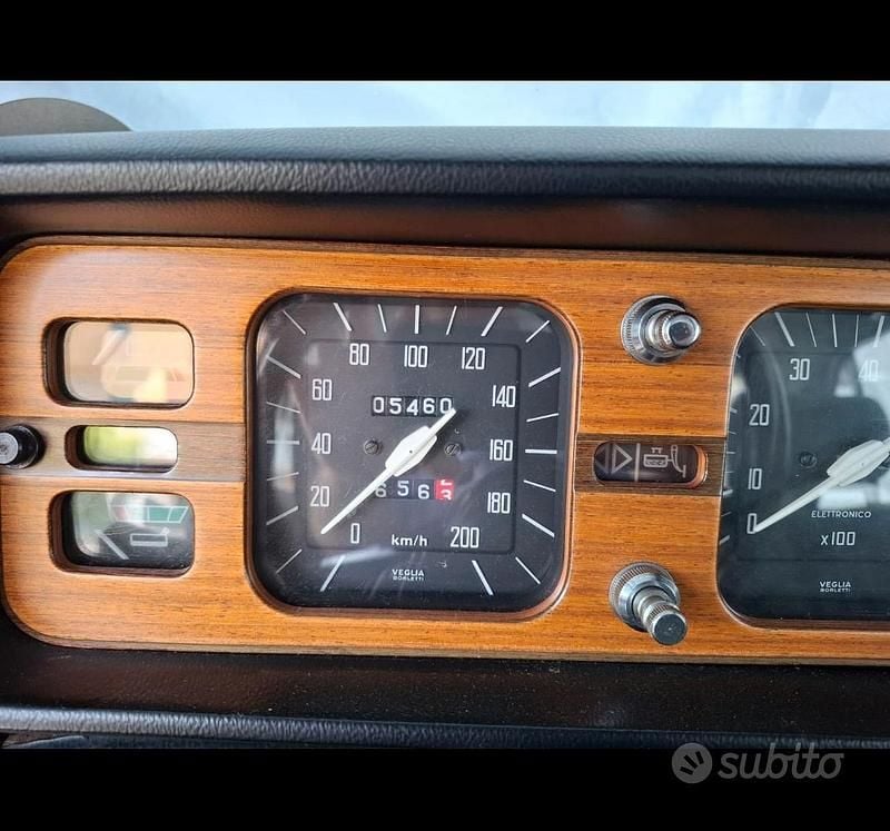 Usata Lancia 2000 1970 Berlina