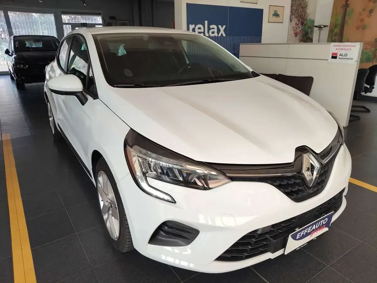 Usata Renault Clio V Life 91 CV (66 kW) 2021 Bianco Berlina