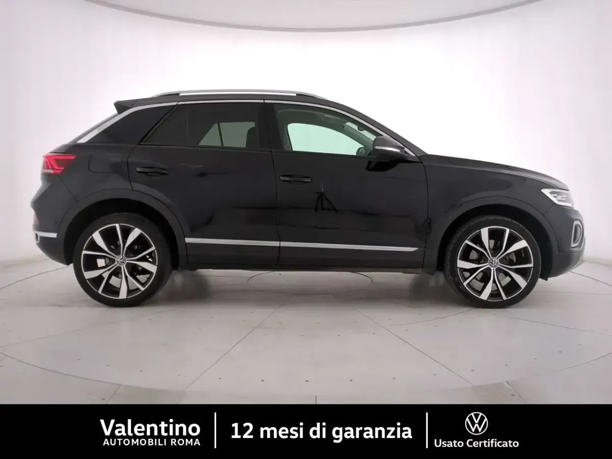 Usata VW T-Roc Style 110 CV (80 kW) 2022 Nero SUV