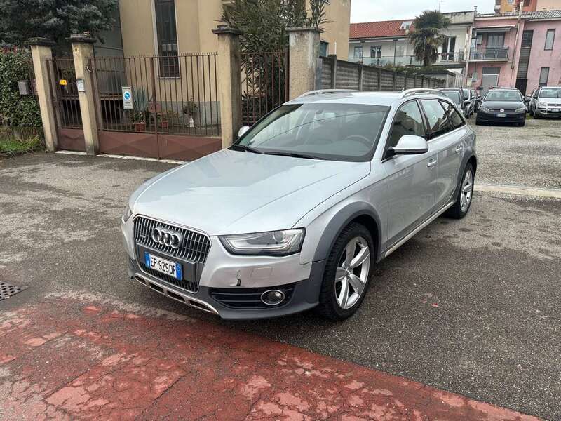 Usata Audi A4 Allroad 177 CV (130 kW) 2012 Grigio Station wagon