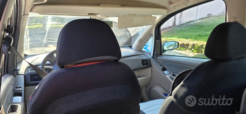 Usata Fiat Idea 69 CV (50 kW) 2005 Grigio Monovolume