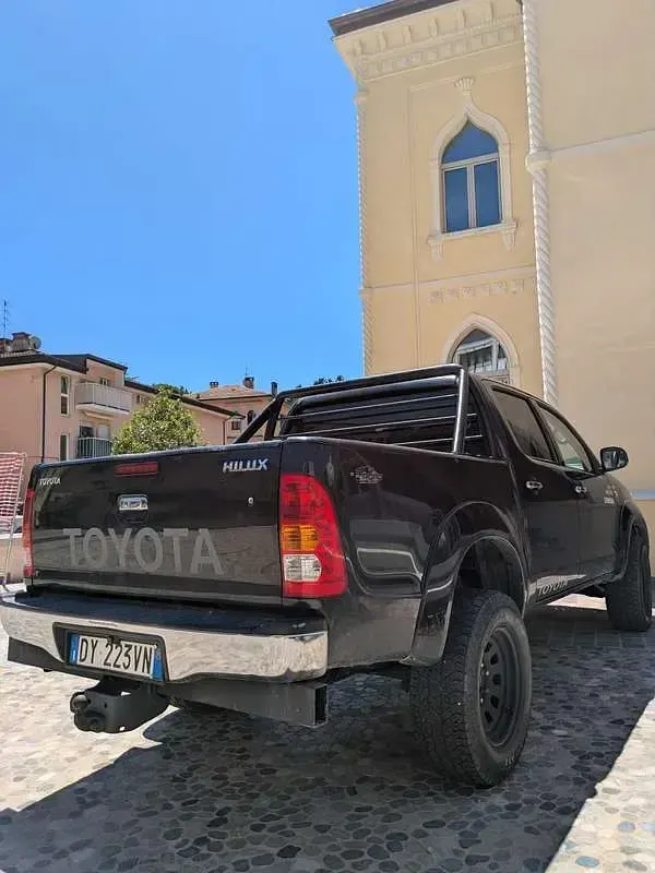 Usata Toyota HiLux SR 171 CV (125 kW) 2009 Pick-up