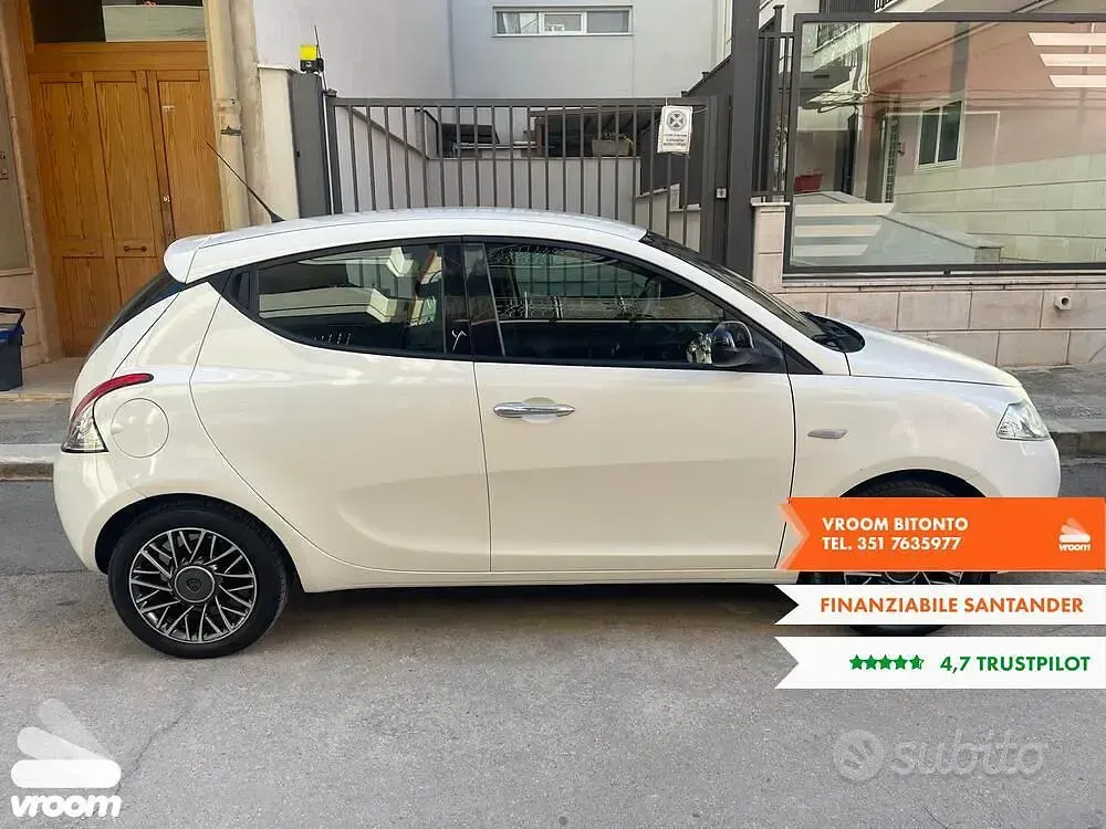 Usata Lancia Ypsilon 69 CV (50 kW) 2017 Utilitaria