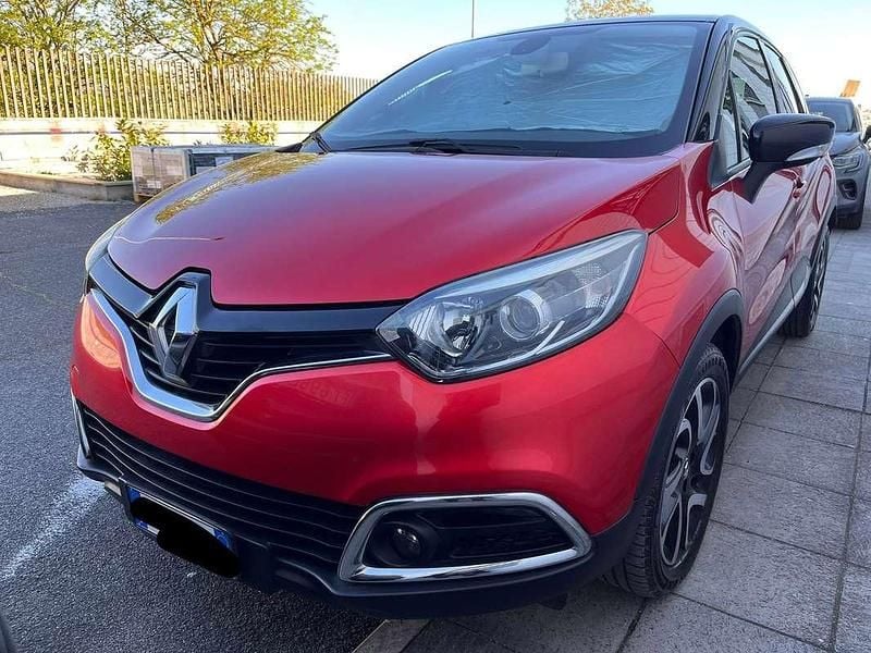 Occasion Renault Captur Intens 90 PK (66 kW) 2017 Rood SUV