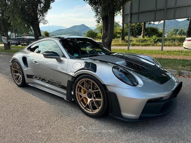 Usata Porsche 911 GT3 RS 525 CV (386 kW) 2023 Grigio Coupé