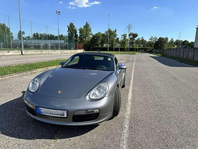 Usata Porsche Boxster 241 CV (177 kW) 2005 Grigio Cabrio