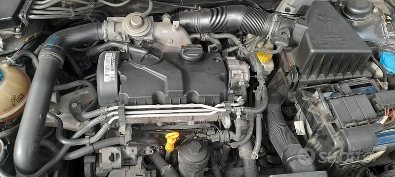 Usata VW Polo 75 CV (55 kW) 2008 Nero Berlina