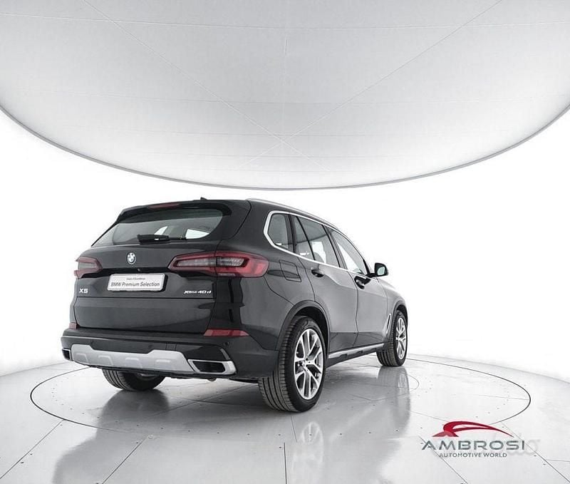 Usata BMW X5 xLine 340 CV (250 kW) 2022 Nero SUV