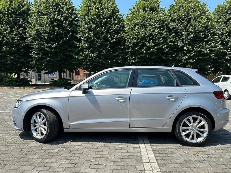 Usata Audi A3 110 CV (80 kW) 2015 Grigio Berlina