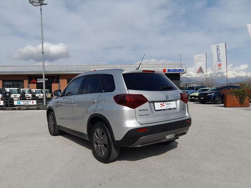 Usata Suzuki Vitara Cool 129 CV (94 kW) 2023 Argento SUV