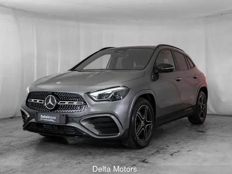 Usata Mercedes GLA200 AMG line 150 CV (110 kW) 2026 SUV