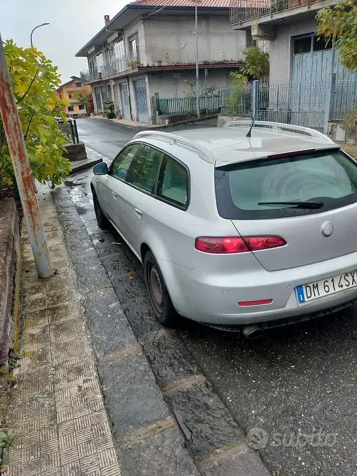 Usata Alfa Romeo 159 140 CV (102 kW) 2008 Station wagon