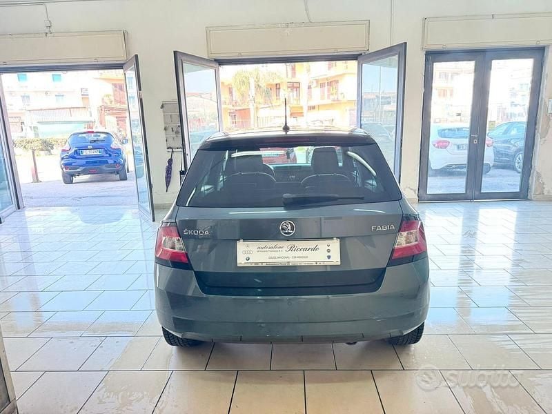 Usata Skoda Fabia Style 90 CV (66 kW) 2016 Grigio Berlina