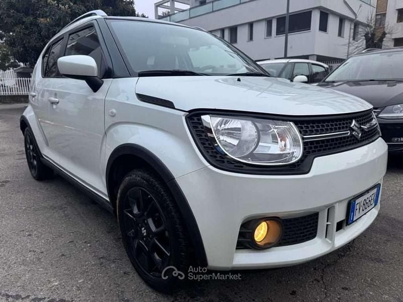 Usata Suzuki Ignis 90 CV (66 kW) 2019 Bianco SUV