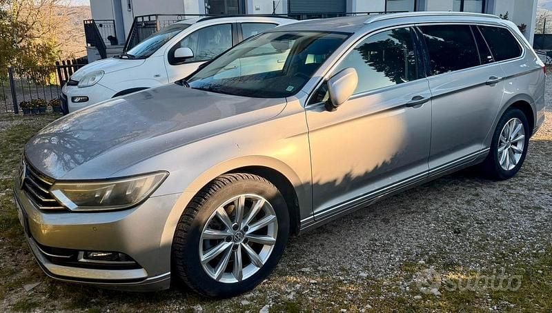 Usata VW Passat 150 CV (110 kW) 2015 Grigio Station wagon