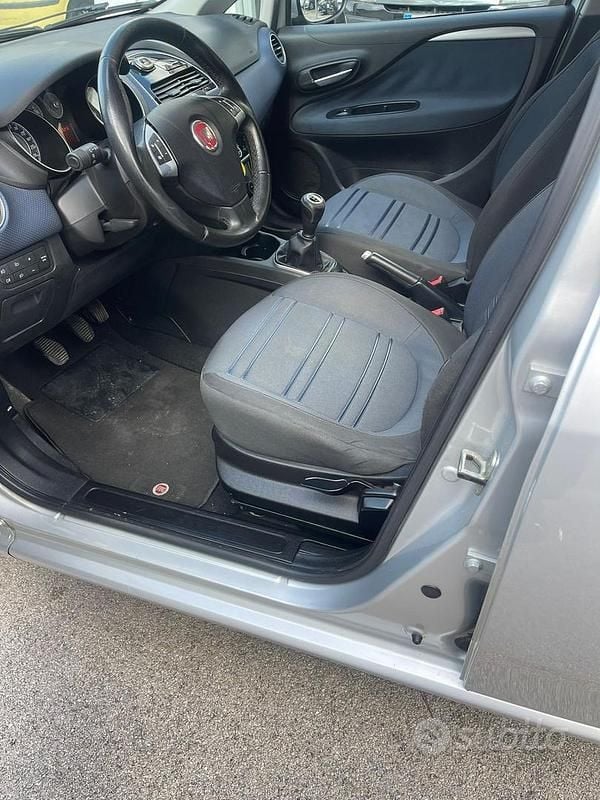 Usata Fiat Punto Evo 75 CV (55 kW) 2012 Grigio Utilitaria